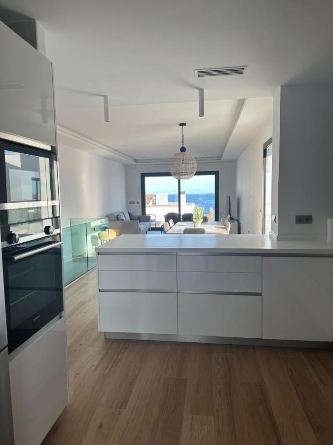 Modern Duplex In Alcaidesa Links II Lägenhet Exteriör bild